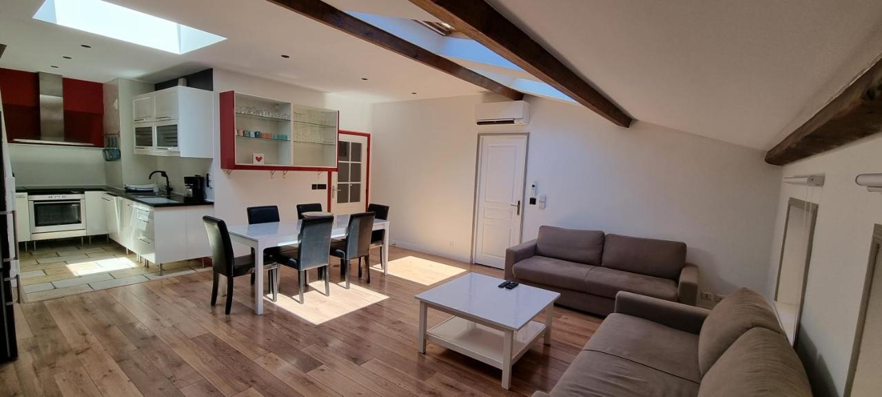 Loft 80M2 En Plein Coeur De La Vieille Ville 3 Etoiles Toulon Dış mekan fotoğraf