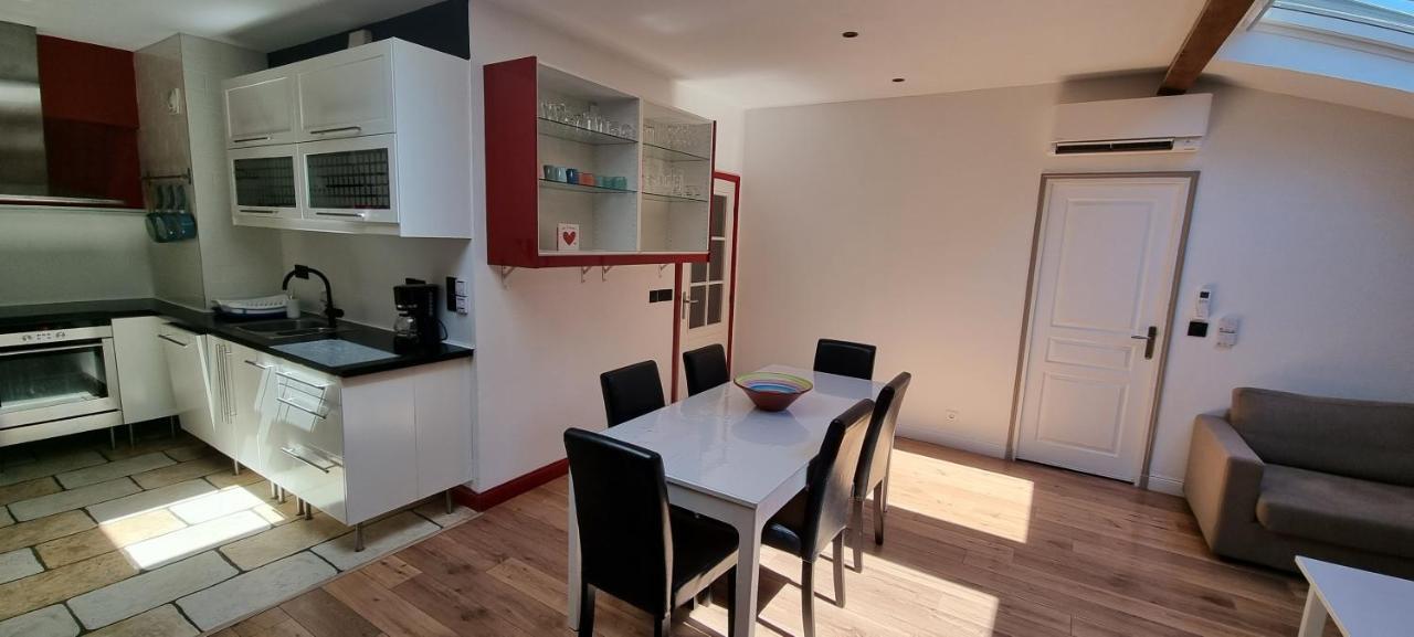 Loft 80M2 En Plein Coeur De La Vieille Ville 3 Etoiles Toulon Dış mekan fotoğraf